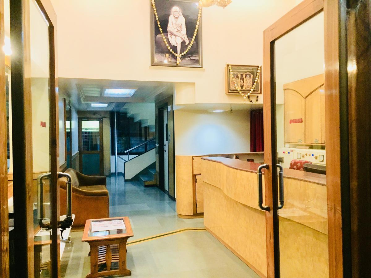 Hotel New Uttam Hira Palace Nashik Exterior foto